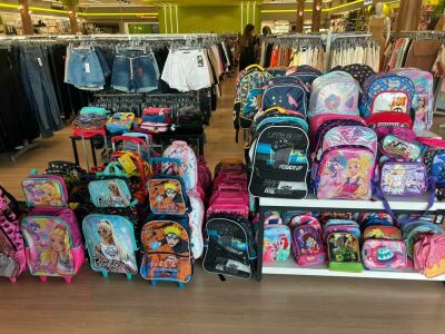 Imagem da notícia Passos Confecções lança campanha “Volta às Aulas” em Costa Rica com mochilas a partir de R$ 49,90